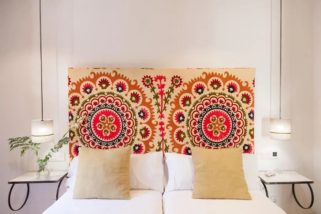 Modern & Nice Apartment. Old Town. Private Parking Seville Apartment