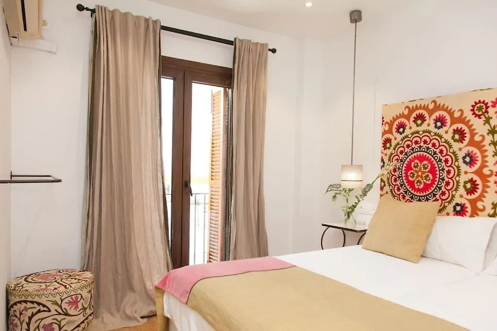 Apartment Modern & Nice Apartment. Old Town. Private Parking Seville
