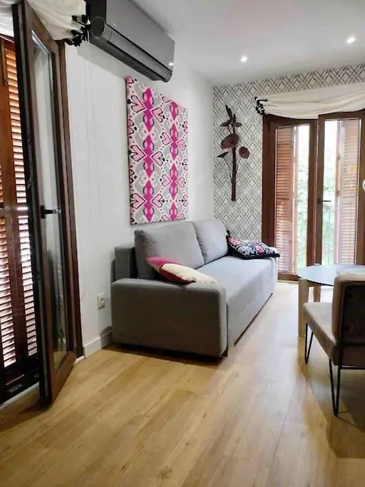 Apartment Modern & Nice Apartment. Old Town. Private Parking Seville